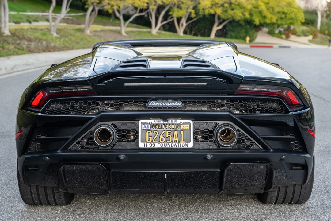 2023 Lamborghini Huracan LP610-2 EVO - Image 4 of 31