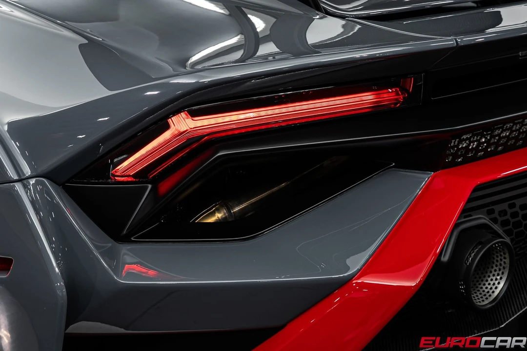 2023 Lamborghini Huracan LP640-4 EVO - Image 24 of 31