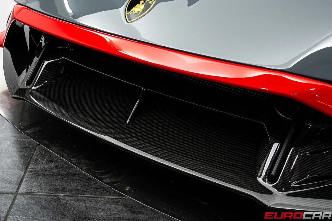 2023 Lamborghini Huracan LP640-4 EVO - Image 13 of 31