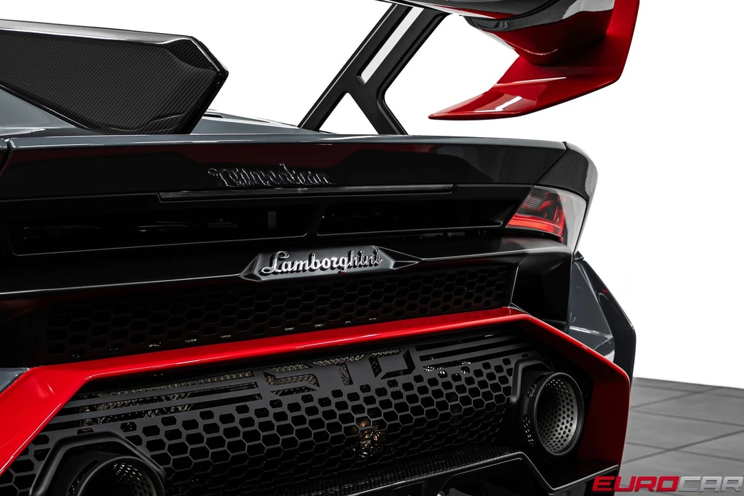 2023 Lamborghini Huracan LP640-4 EVO - Image 25 of 31