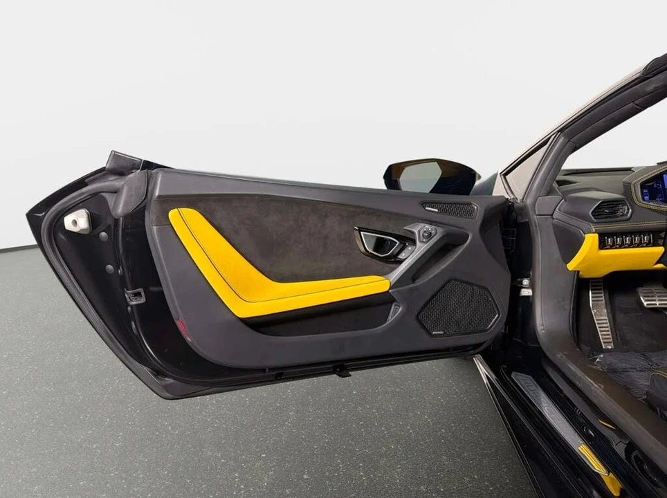 2023 Lamborghini Huracan LP610-2 EVO - Image 27 of 31