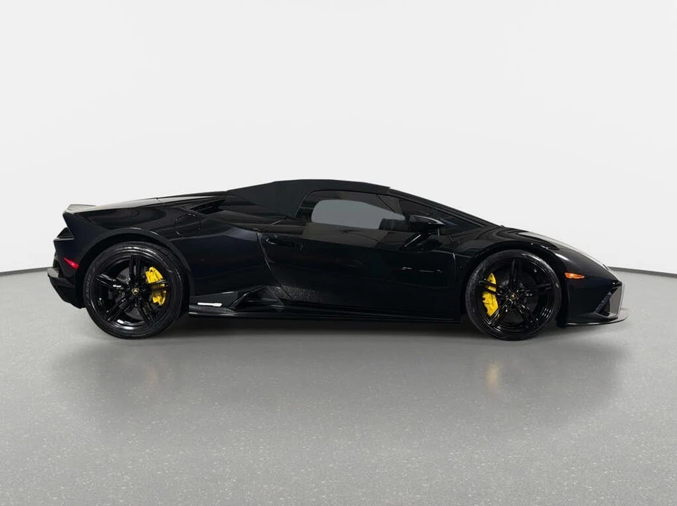 2023 Lamborghini Huracan LP610-2 EVO - Image 2 of 31
