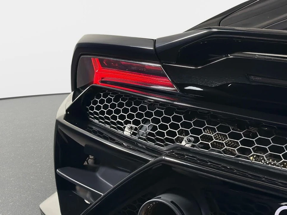 2023 Lamborghini Huracan LP610-2 EVO - Image 10 of 31
