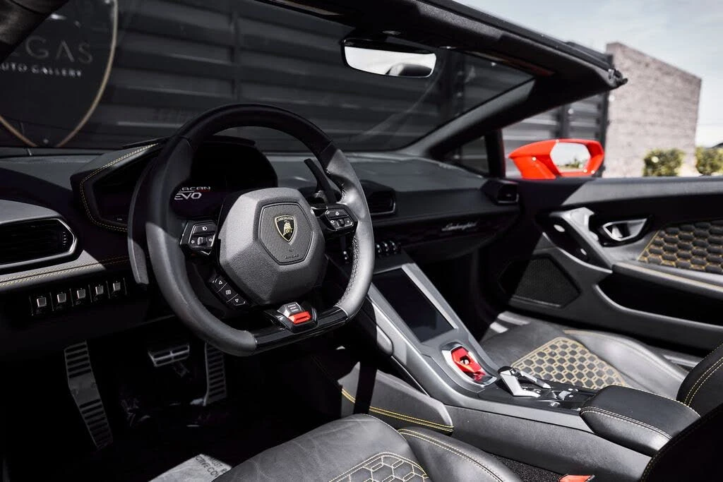 2023 Lamborghini Huracan LP610-2 EVO - Image 2 of 31