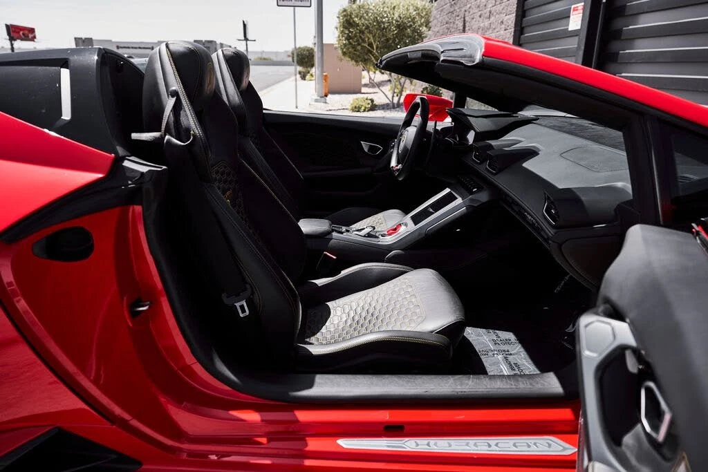 2023 Lamborghini Huracan LP610-2 EVO - Image 28 of 31