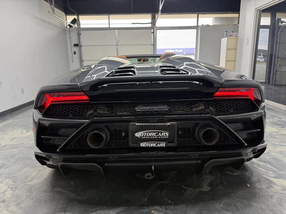 2023 Lamborghini Huracan LP610-2 EVO - Image 4 of 31