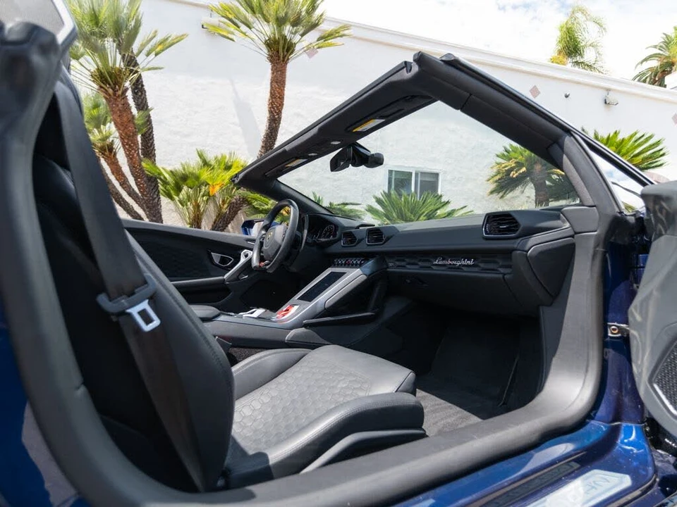 2023 Lamborghini Huracan LP610-2 EVO - Image 17 of 29