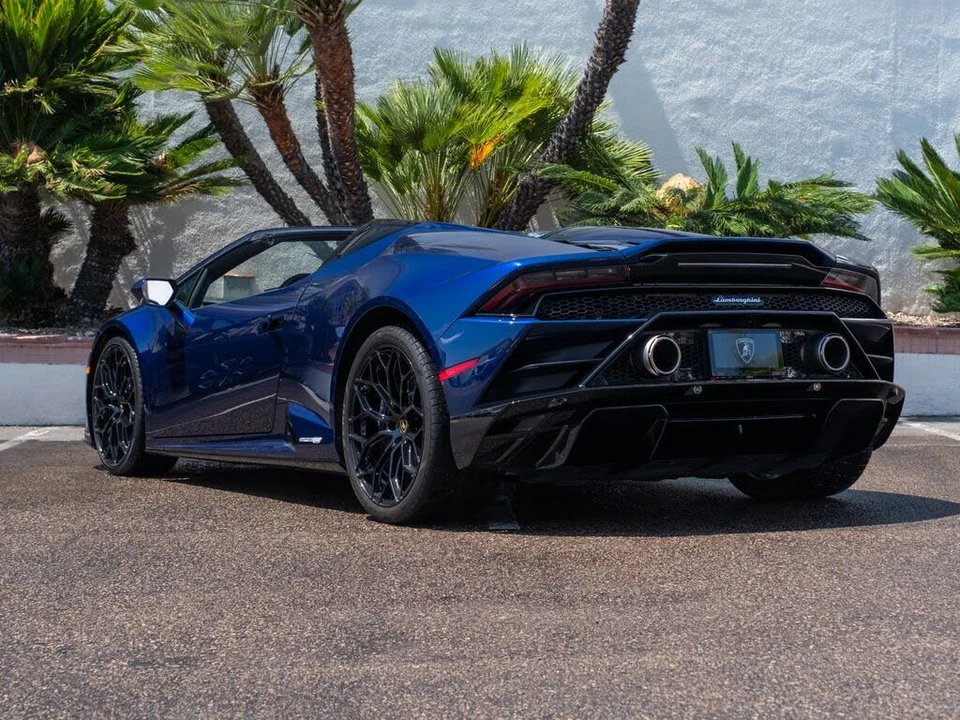 2023 Lamborghini Huracan LP610-2 EVO - Image 28 of 29