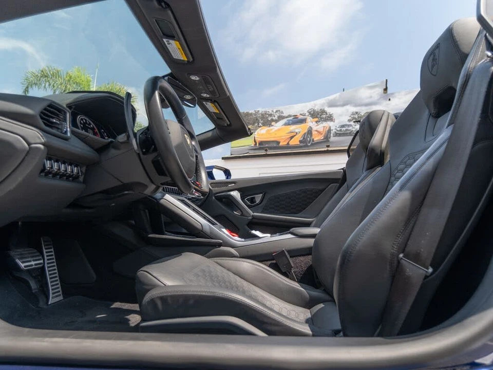 2023 Lamborghini Huracan LP610-2 EVO - Image 6 of 29