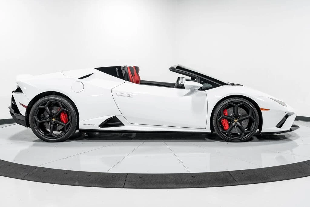 2023 Lamborghini Huracan LP610-2 EVO - Image 2 of 31