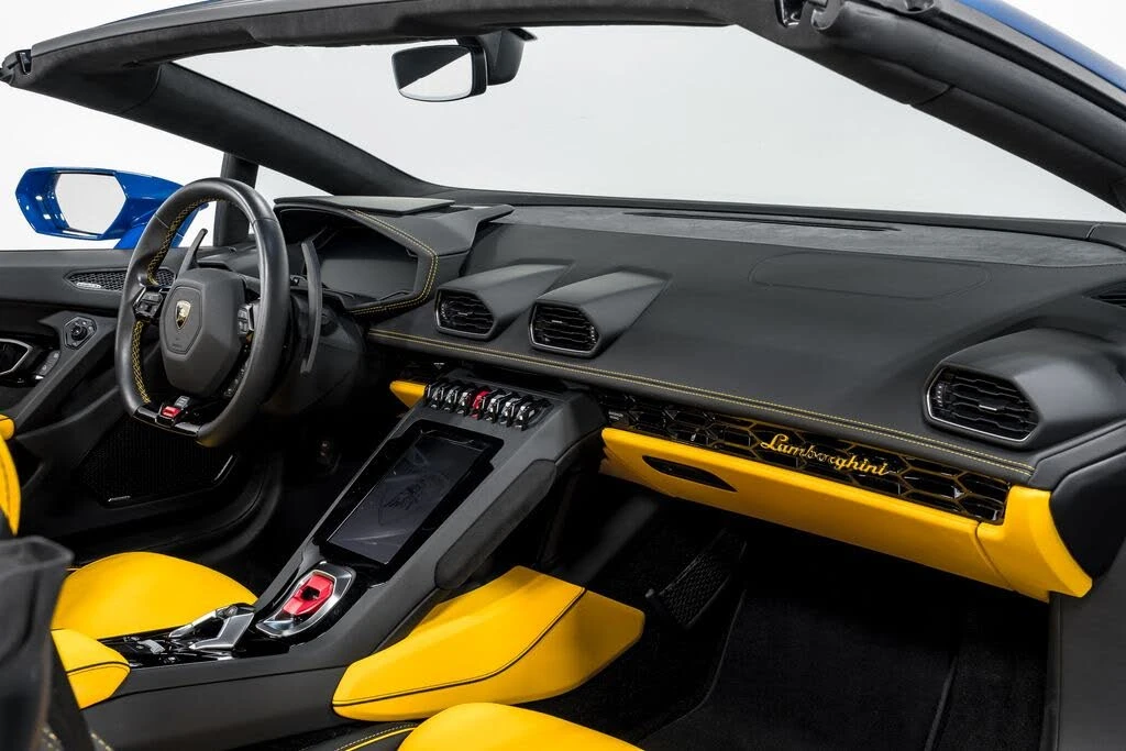 2023 Lamborghini Huracan LP640-4 EVO - Image 31 of 31