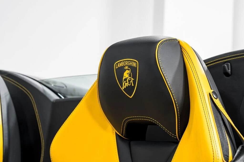 2023 Lamborghini Huracan LP640-4 EVO - Image 20 of 31