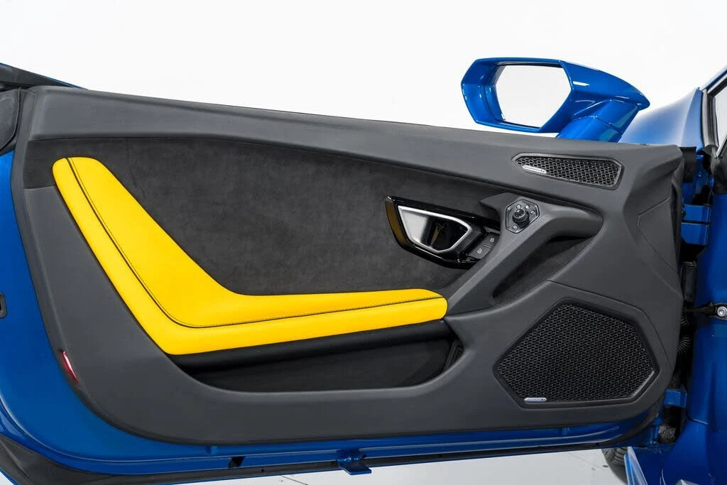 2023 Lamborghini Huracan LP640-4 EVO - Image 9 of 31