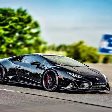 2023 Lamborghini Huracán EVO AWD