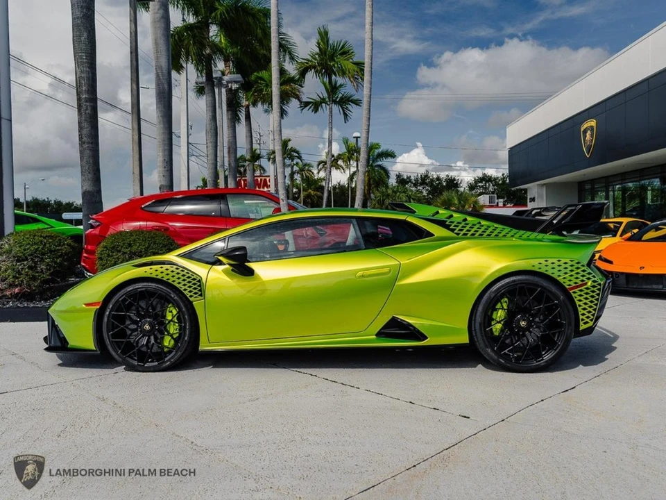 2023 Lamborghini Huracan LP640-2 STO - Image 2 of 31