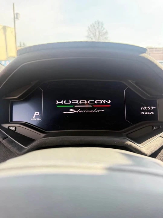 2023 Lamborghini Huracan Sterrato - Image 15 of 15
