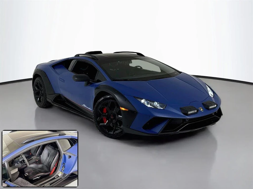 2023 Lamborghini Huracan Sterrato - Image 2 of 6