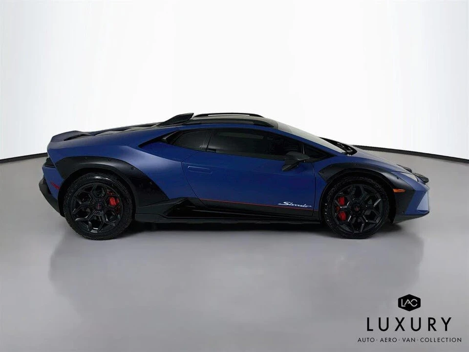 2023 Lamborghini Huracan Sterrato - Image 5 of 6