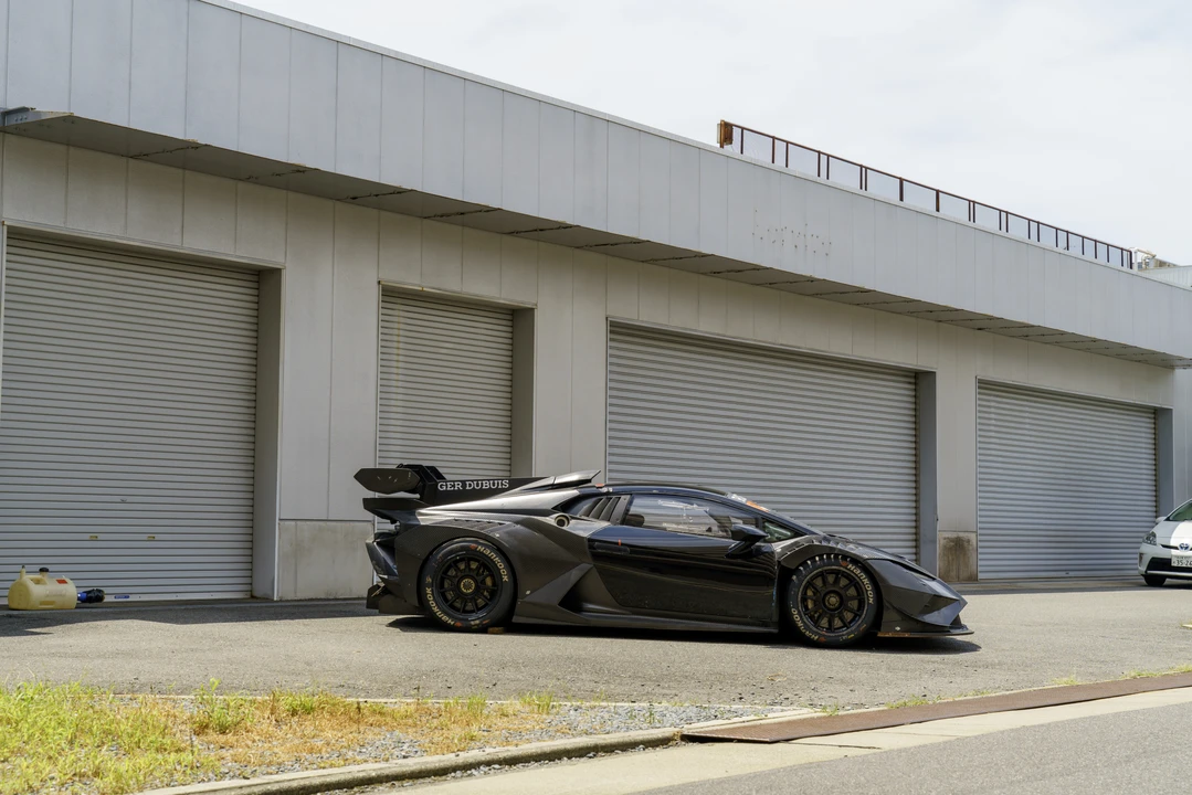 2023 Lamborghini Huracan - Image 7 of 31