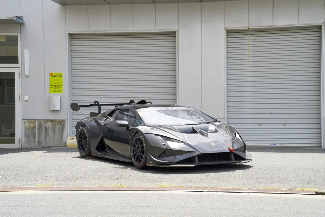 2023 Lamborghini Huracan - Image 8 of 31
