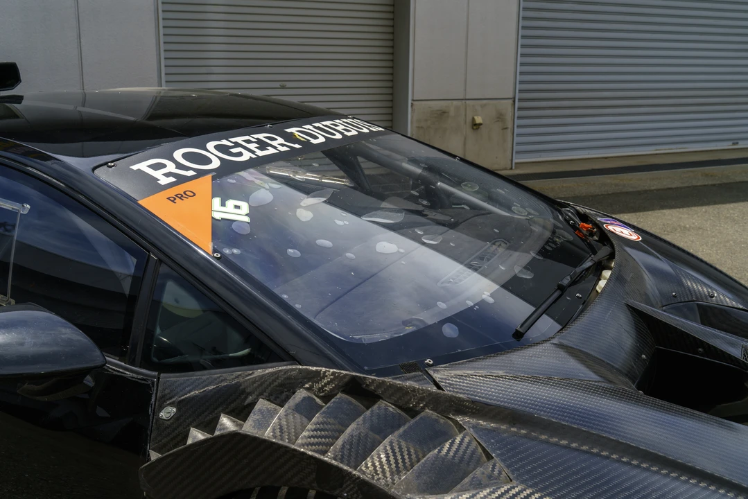2023 Lamborghini Huracan - Image 18 of 31