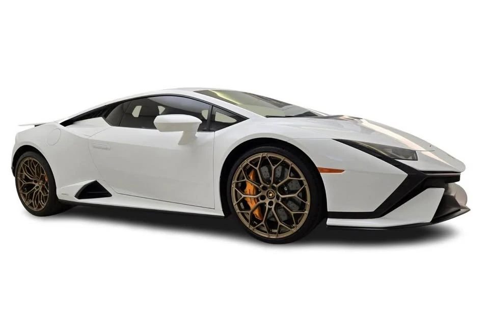 2023 Lamborghini - Image 2 of 20