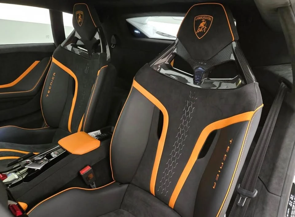 2023 Lamborghini - Image 14 of 20