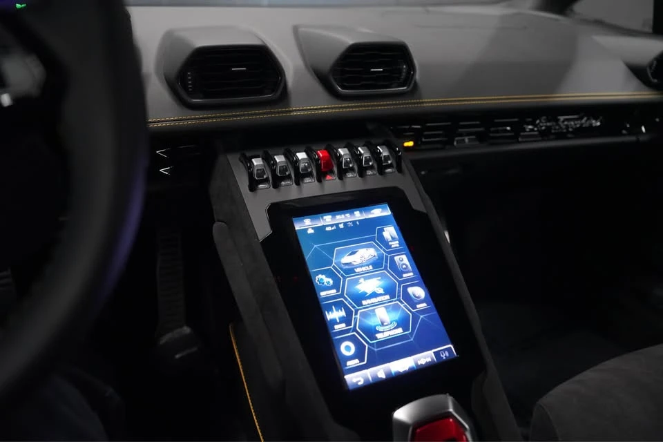 2023 Lamborghini Huracan LP640-2 Tecnica - Image 8 of 8