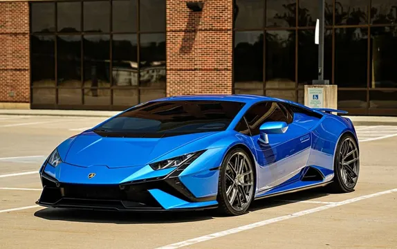 2023 Lamborghini Huracan Tecnica