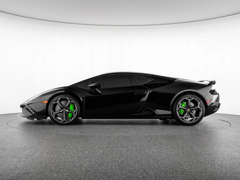 2023 Lamborghini Huracan LP640-2 Tecnica - Image 2 of 31