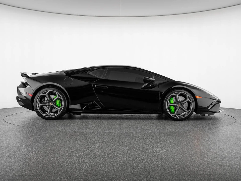 2023 Lamborghini Huracan LP640-2 Tecnica - Image 7 of 31