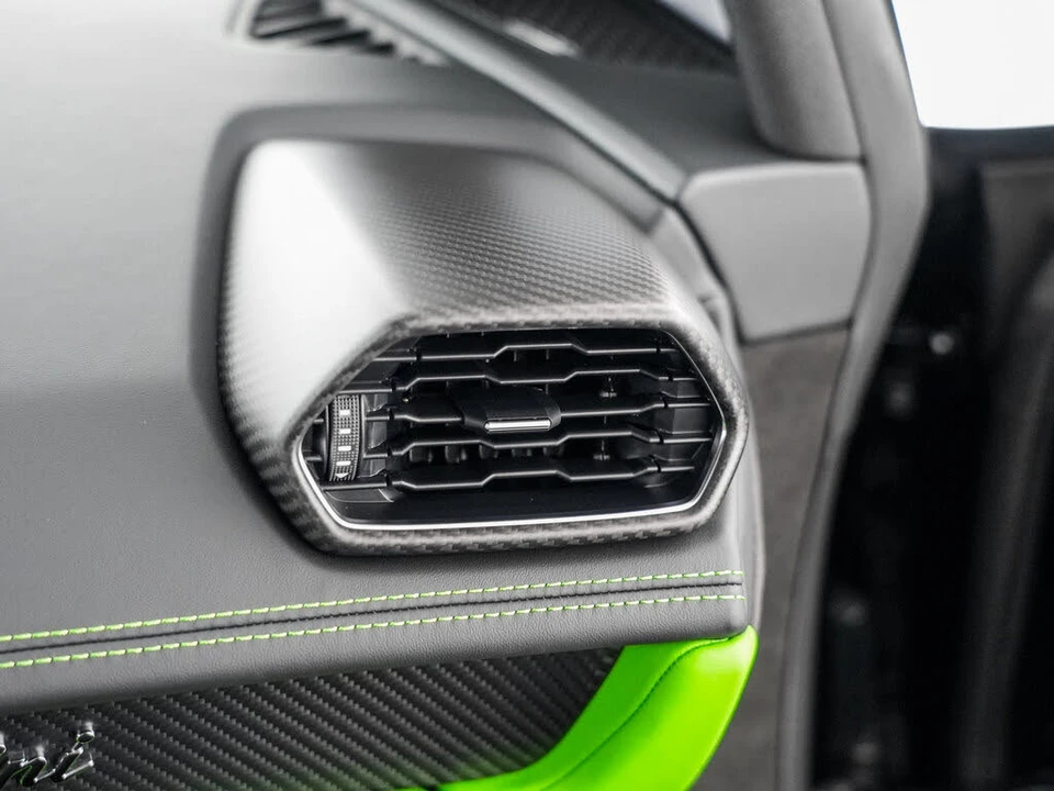 2023 Lamborghini Huracan LP640-2 Tecnica - Image 28 of 31