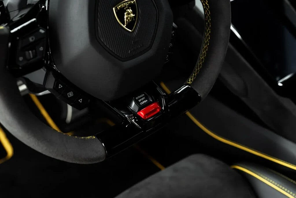 2023 Lamborghini Huracan LP640-2 Tecnica - Image 15 of 31