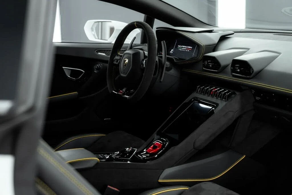 2023 Lamborghini Huracan LP640-2 Tecnica - Image 14 of 31