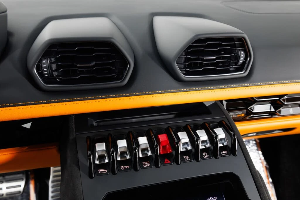 2023 Lamborghini Huracan LP640-2 Tecnica - Image 29 of 31