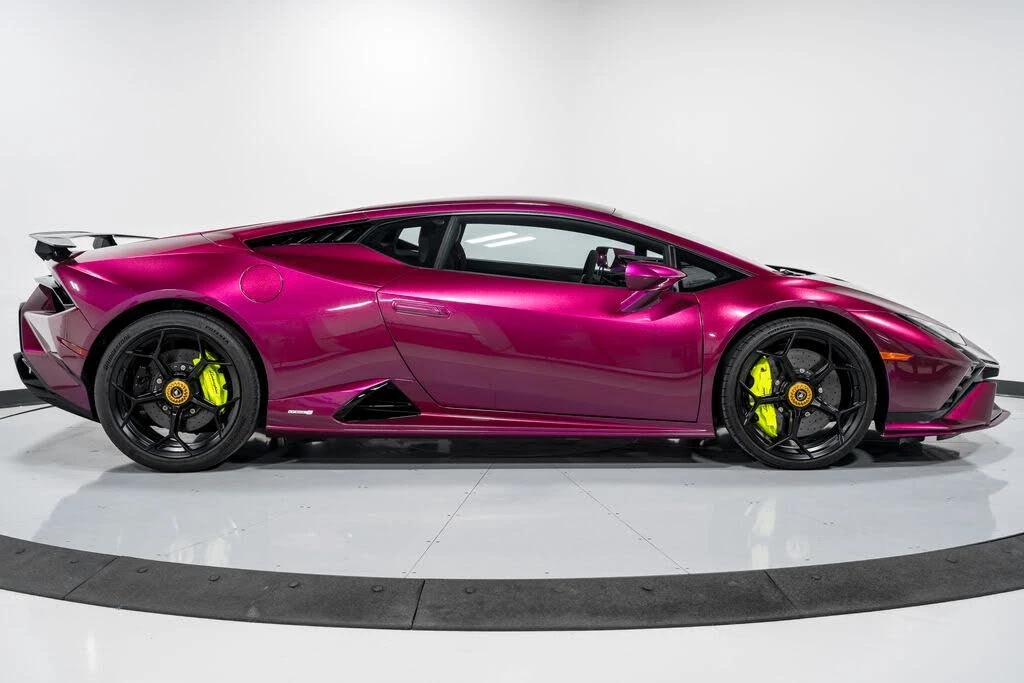 2023 Lamborghini Huracan LP640-2 Tecnica - Image 2 of 31