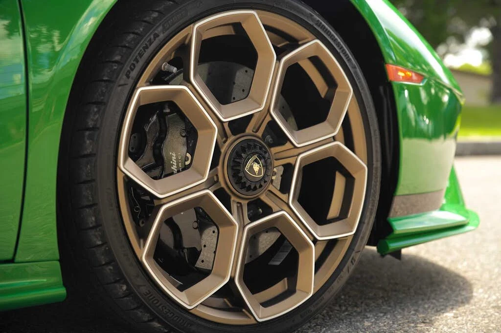 2023 Lamborghini Huracan LP640-2 Tecnica - Image 26 of 31