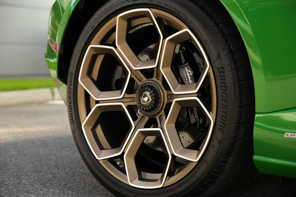 2023 Lamborghini Huracan LP640-2 Tecnica - Image 27 of 31