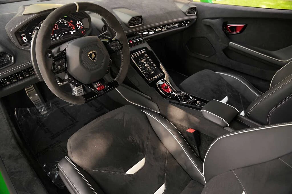 2023 Lamborghini Huracan LP640-2 Tecnica - Image 4 of 31