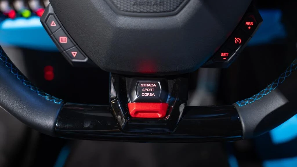 2023 Lamborghini Huracan LP640-2 Tecnica - Image 16 of 31