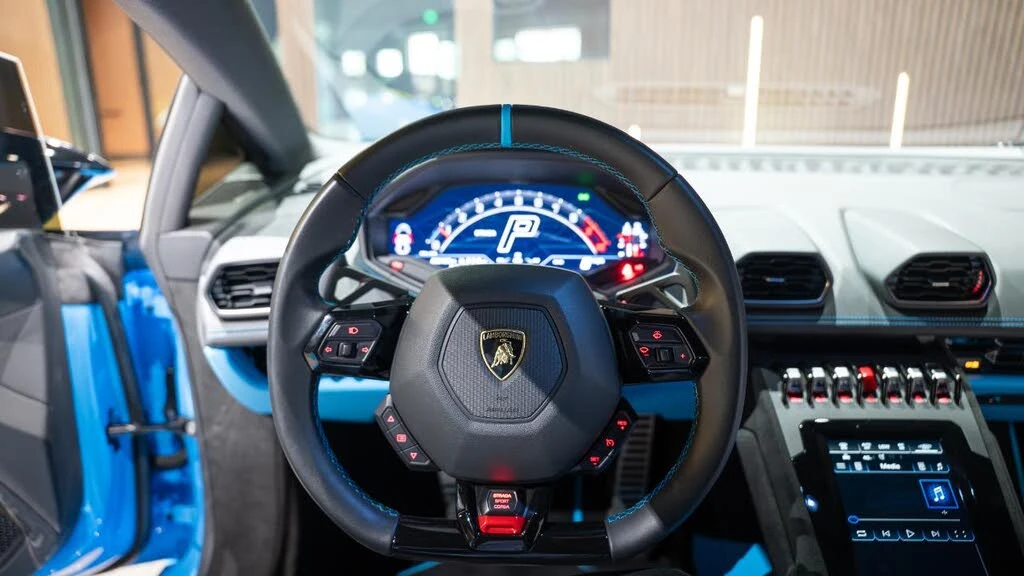 2023 Lamborghini Huracan LP640-2 Tecnica - Image 12 of 31