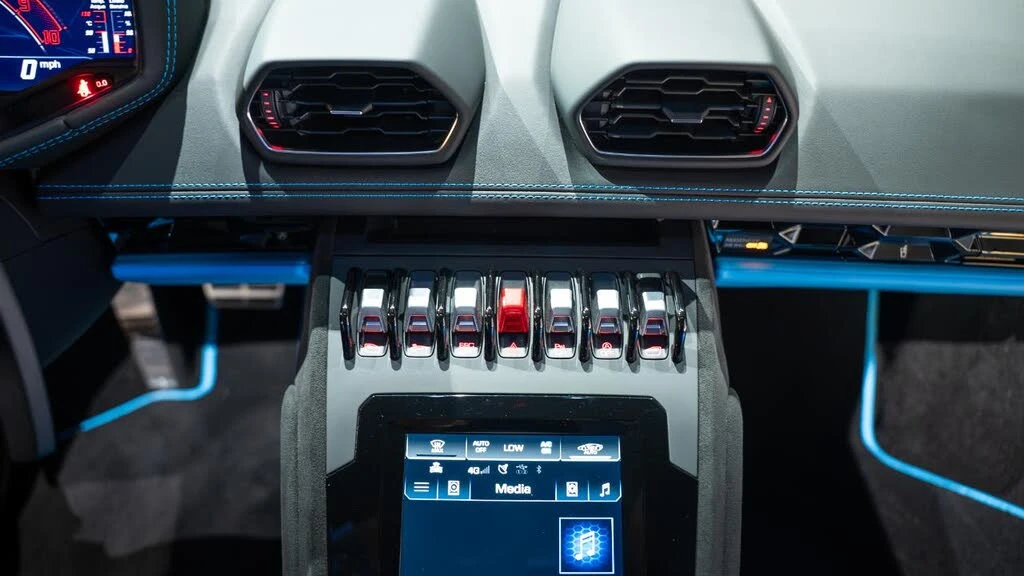 2023 Lamborghini Huracan LP640-2 Tecnica - Image 20 of 31