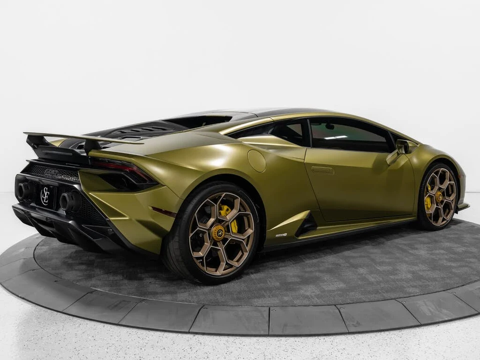 2023 Lamborghini Huracan LP640-2 Tecnica - Image 9 of 31