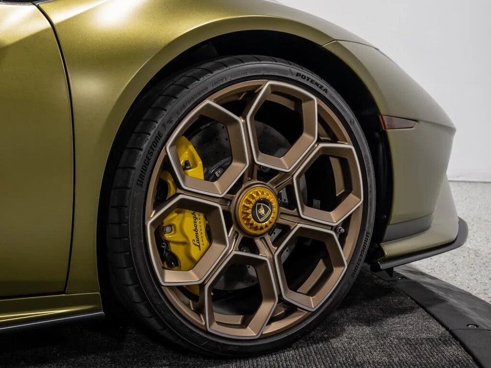 2023 Lamborghini Huracan LP640-2 Tecnica - Image 28 of 31