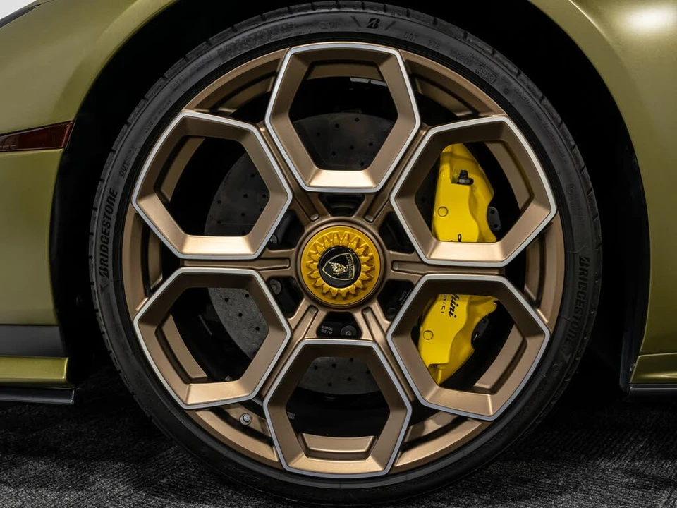 2023 Lamborghini Huracan LP640-2 Tecnica - Image 29 of 31