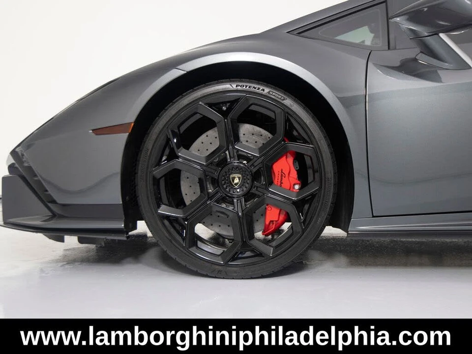 2023 Lamborghini Huracan LP640-2 Tecnica - Image 9 of 31