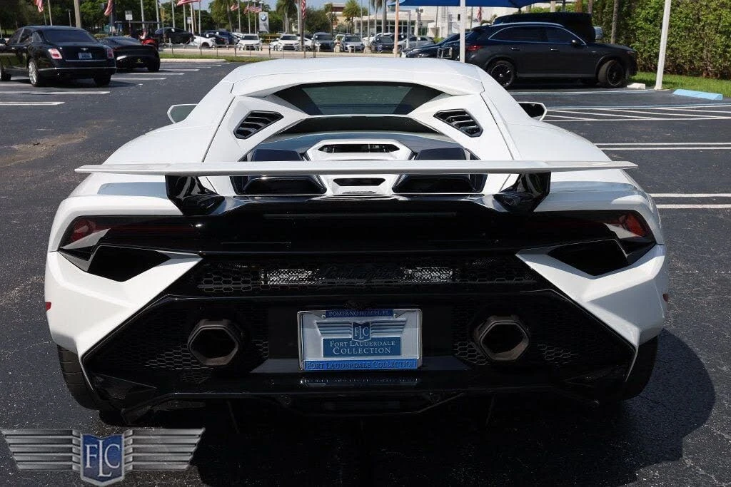 2023 Lamborghini Huracan LP640-2 Tecnica - Image 9 of 31