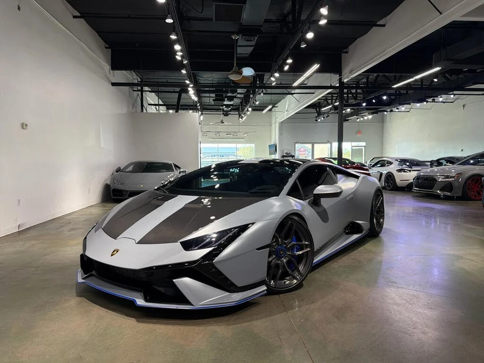 2023 Lamborghini Huracan LP640-2 Tecnica - Image 2 of 25