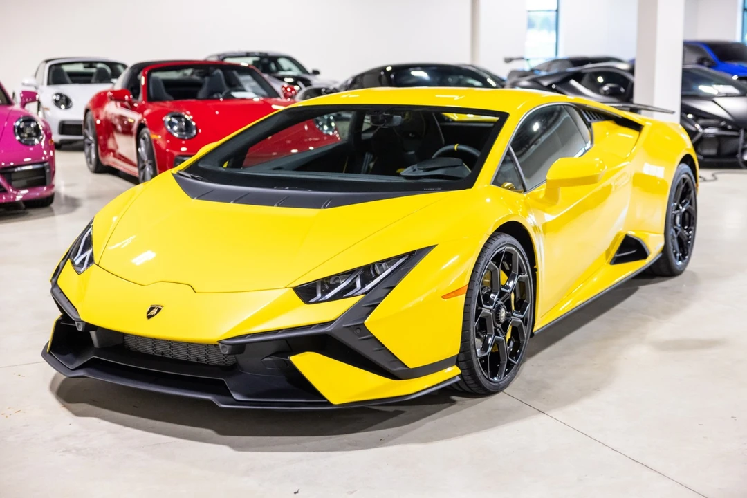 2023 Lamborghini Huracan LP640-2 Tecnica - Image 12 of 31
