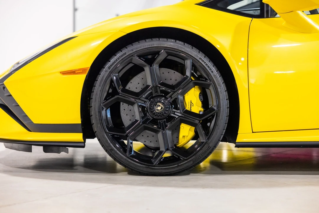 2023 Lamborghini Huracan LP640-2 Tecnica - Image 23 of 31